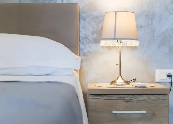 Appartamento Pool House Luka