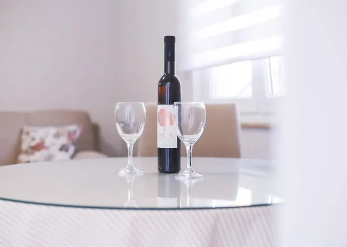 Appartamento Pool House Luka *