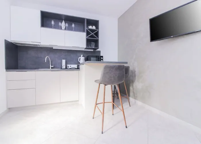 Pool House Luka Appartamento Zara