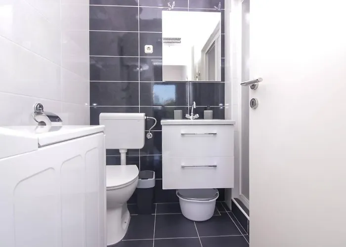 Pool House Luka Zara